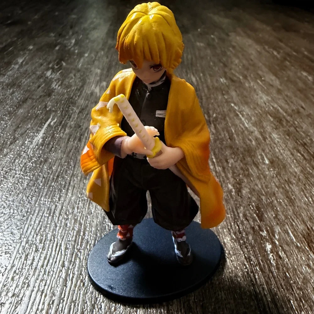 Demon Slayer Zenitsu Agatsuma Figure Unisex 6.5in Yellow Anime Statue PVC Base